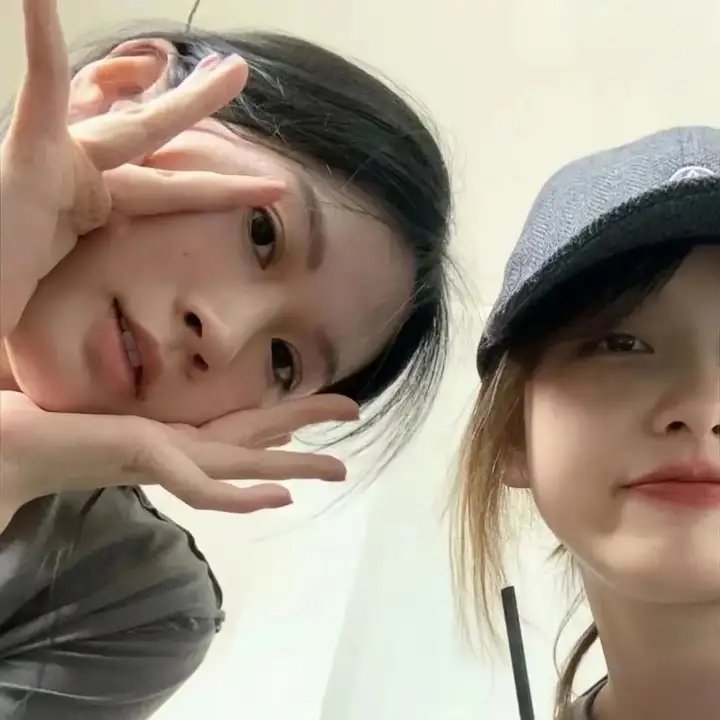 侬好，我的东北女友